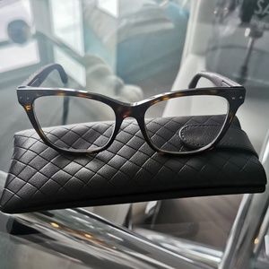 Bottega Veneta frames